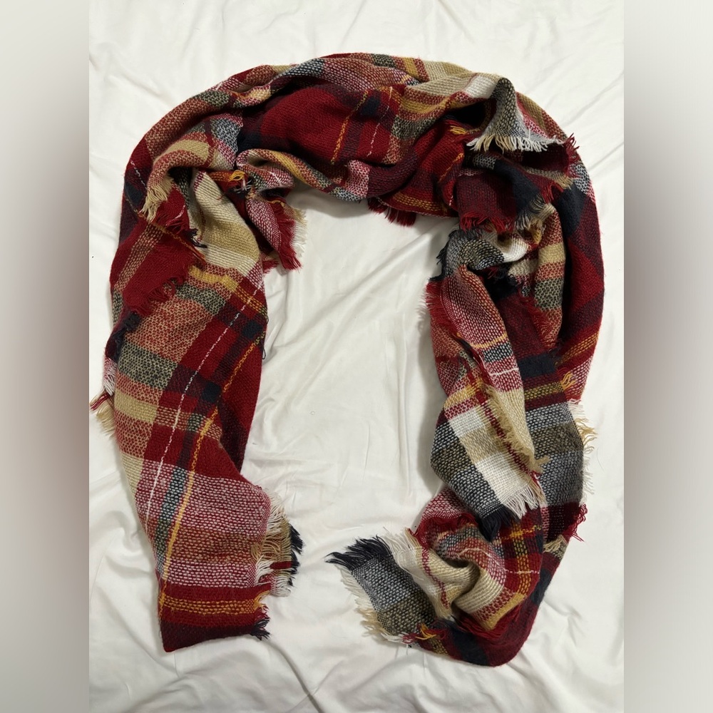 Red burgundy blanket scarf